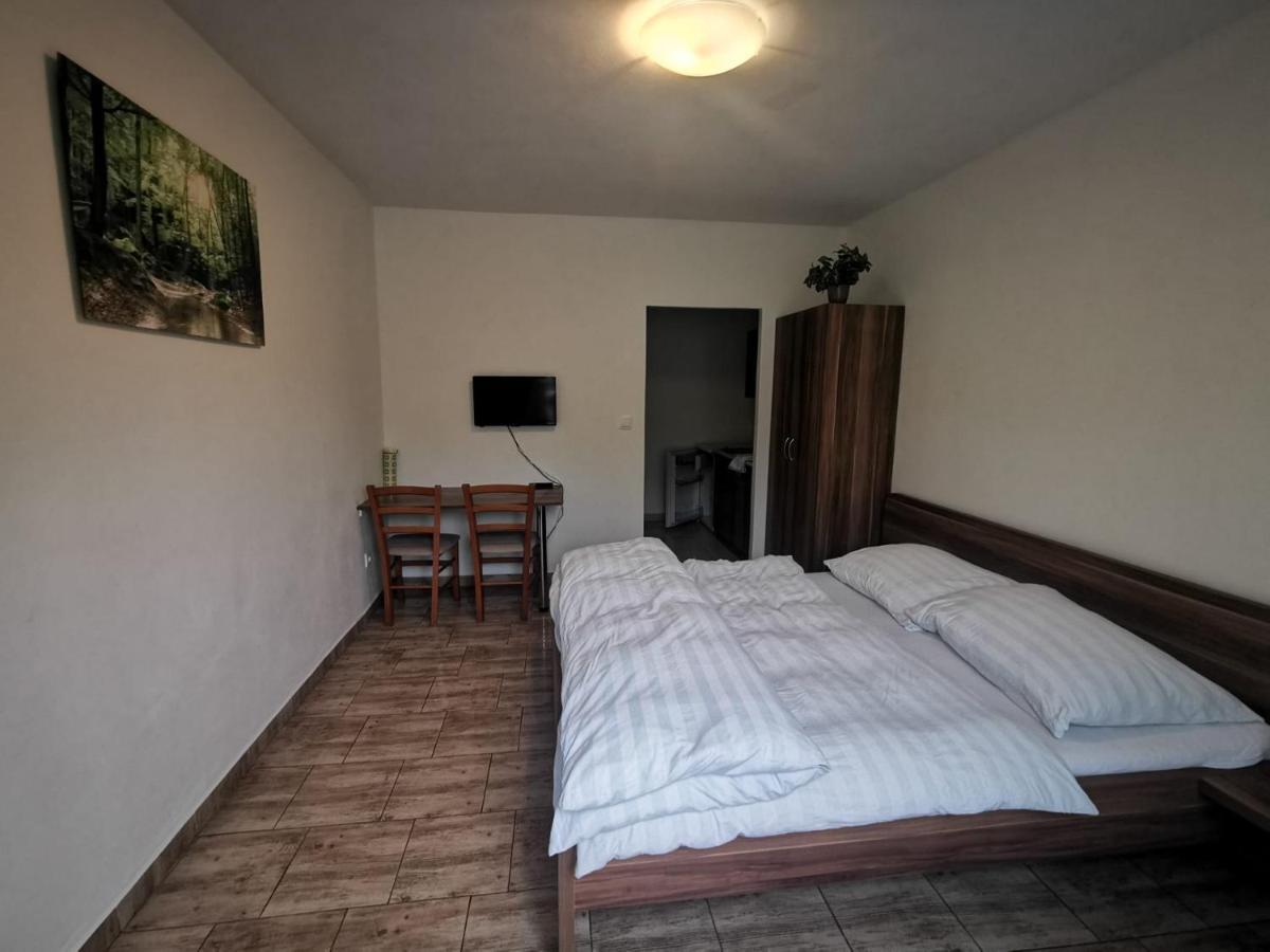 Apartmany Pod Landstejnem Stare Mesto  エクステリア 写真